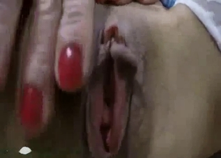 Twisted MILF shows her hairy outie cunt